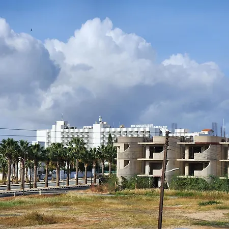 Kafkalia Sea Breeze Ларнака
