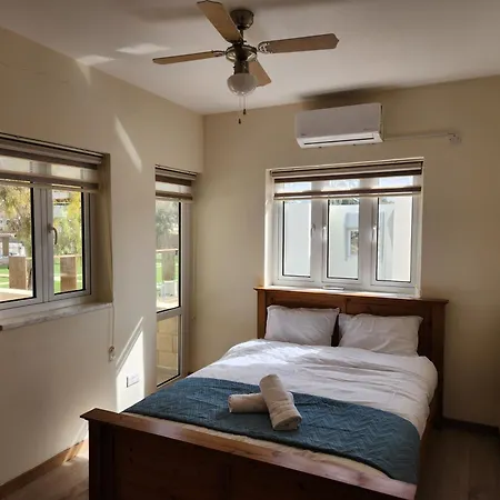 Kafkalia Sea Breeze Holiday home *