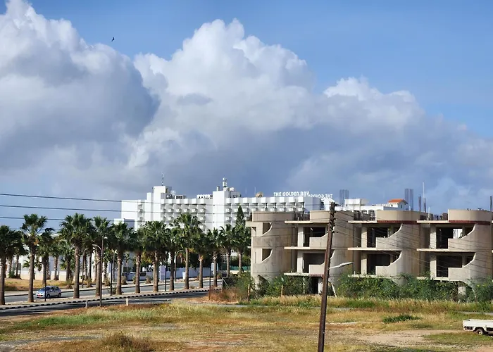 Kafkalia Sea Breeze Larnaca