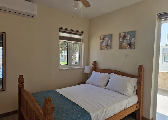 Dom wakacyjny Kafkalia Sea Breeze Larnaca