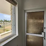 Kafkalia Sea Breeze Case de vacanță *