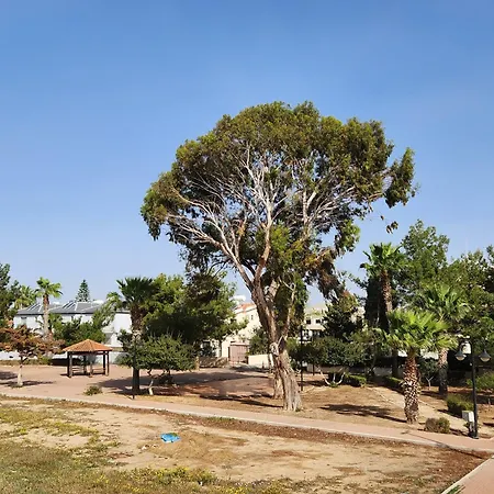 Kafkalia Sea Breeze Feriehus Larnaca